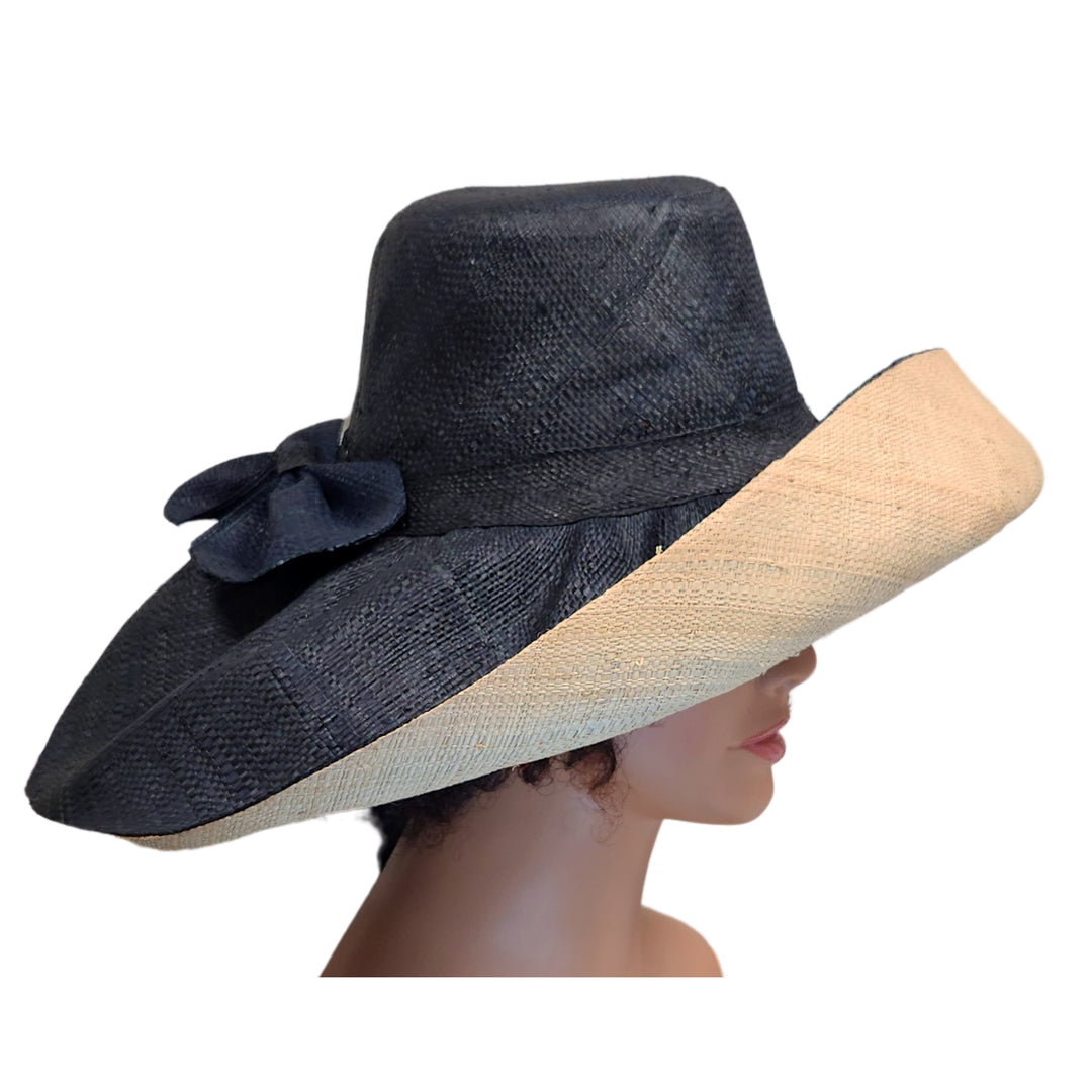 Abagbe: Madagascar Big Brim Raffia Sun Hat (Mannequin, Side View)