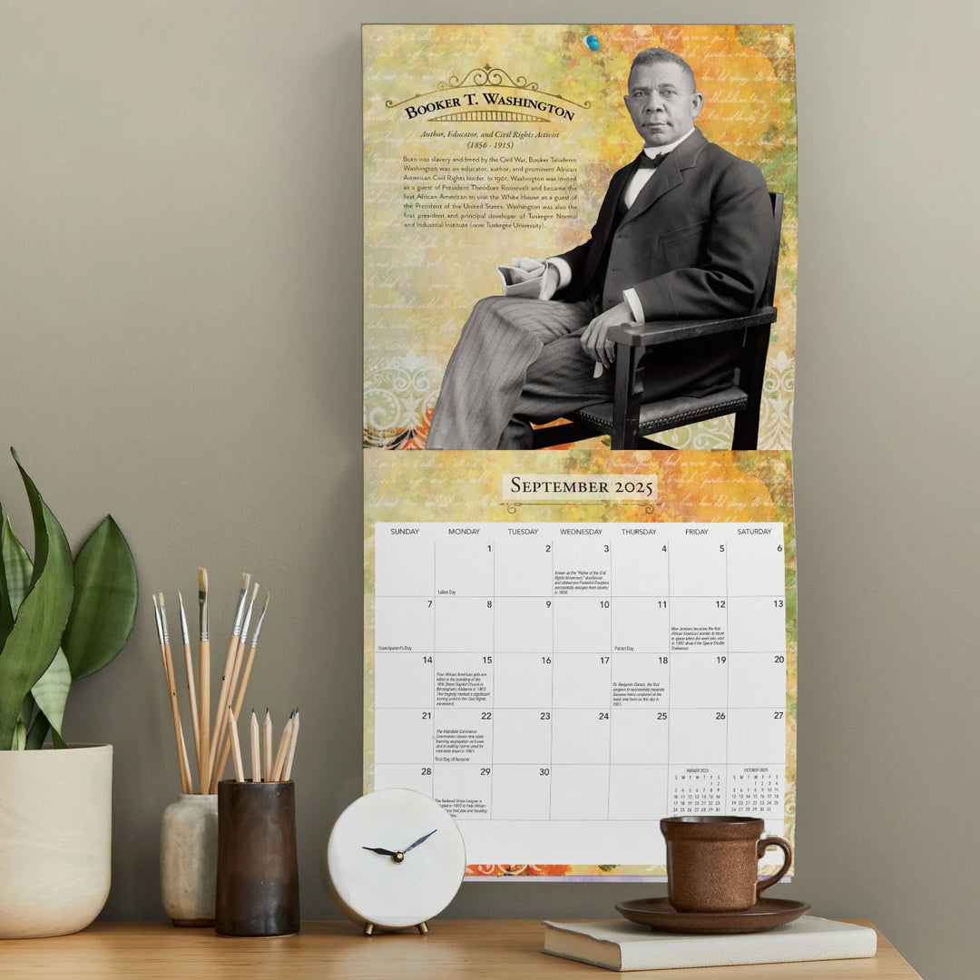 From Slavery to the White House: 2025 Black History Wall Calendar (Lifestyle)